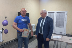 IMG-8271d86bdf824364650947e7e73eee1f-V