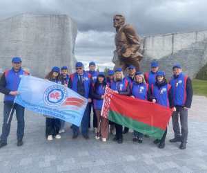 Посещение: Мемориального комплекса «Прорыв»; Ушачского музея народной славы имени Героя Советского Союза В.Е.Лобанка; усадьбы-музея семьи В.Быкова