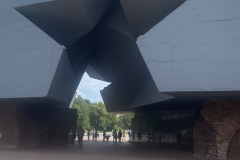 IMG-6d3ce351a07784119a5cc9a8650a42e8-V